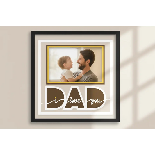 Decorative sign with 'DAD i love you' text on a beige background