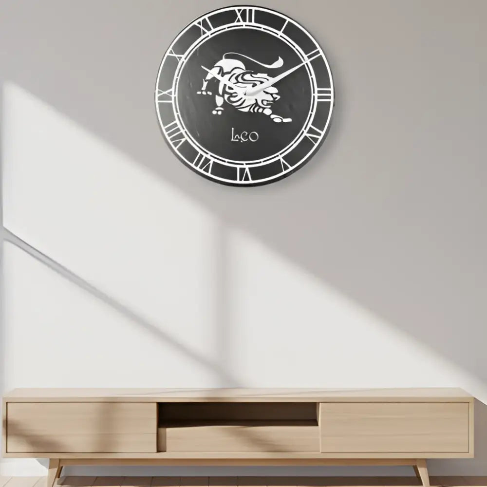 Decorative slate plate with a white lion illustration and 'Leo' text on a black background